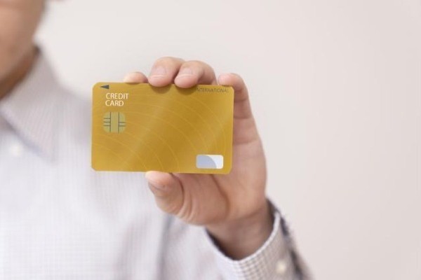 最強のクレジットカードはこれだ！2021年最新おすすめのメインクレカとの組み合わせをご紹介！